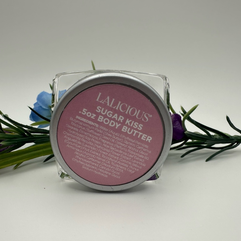 Lalicious Sugar Kiss Body Butter Travel Size
0.5 Oz/ 15mL (Sealed) ~ NEW!